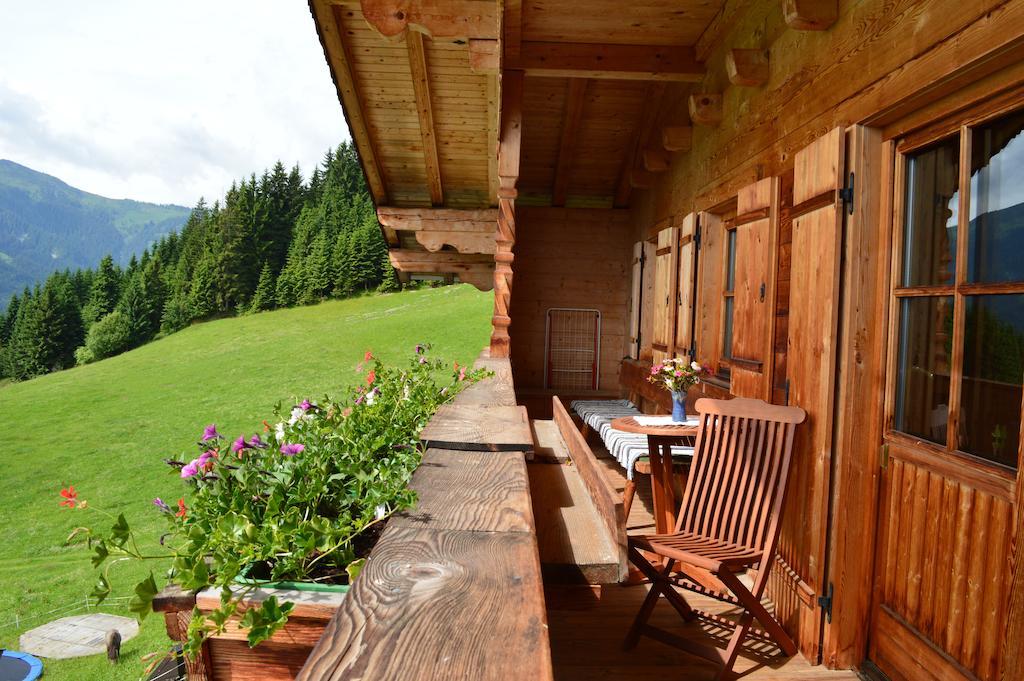 Biobauernhof Fleckl Villa Hopfgarten im Brixental Kamer foto